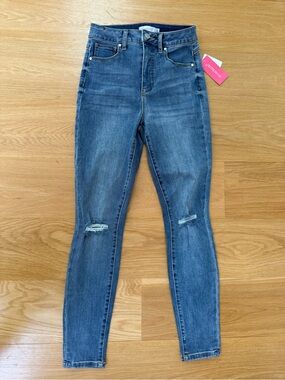 High-Rise Distressed Skinny Jeans - Blue